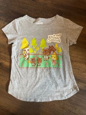 Girls Animal Crossing shirt size 7/8